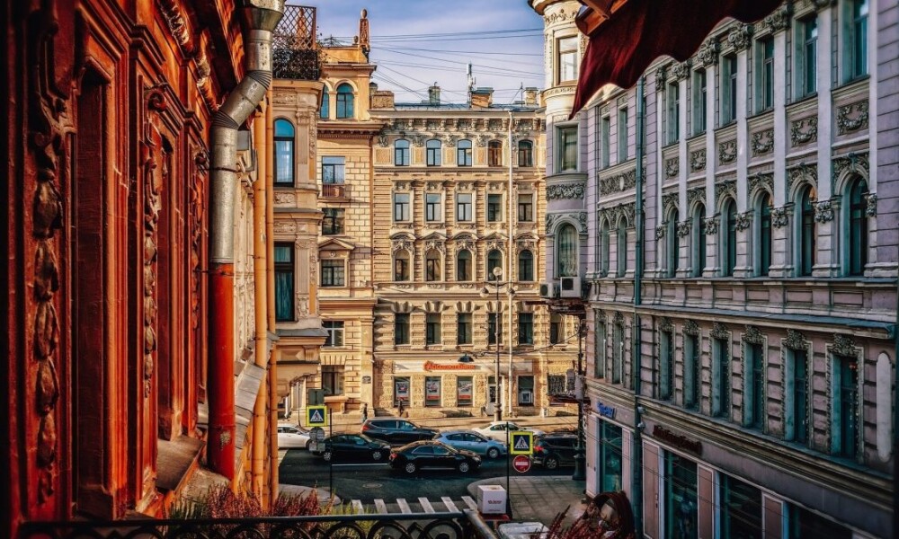 В Петербурге из-за "резиновых" квартир хотят изменить миграционные законы
